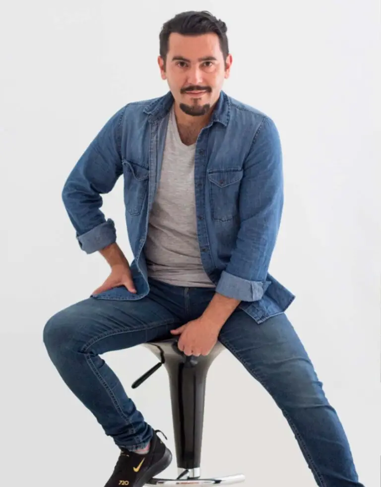 Poporo-manegement-foto-actor-Daniel-Cortes